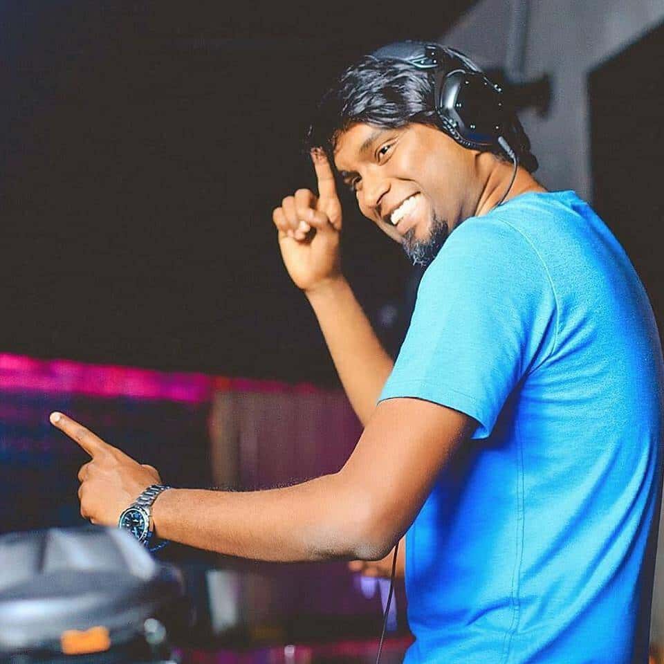 Rohit Barker Live At High Ultra Lounge , Overdose Saturday thumb 4