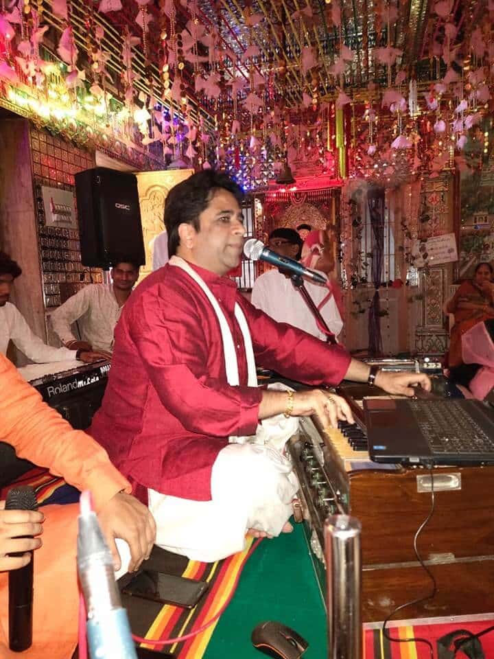 Neonratri 2019 - Biggest Neon Dandiya Festival thumb 2