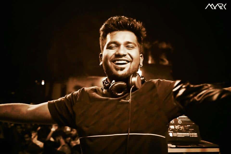 Wars Of DJs Night At Gillys 104 thumb 2