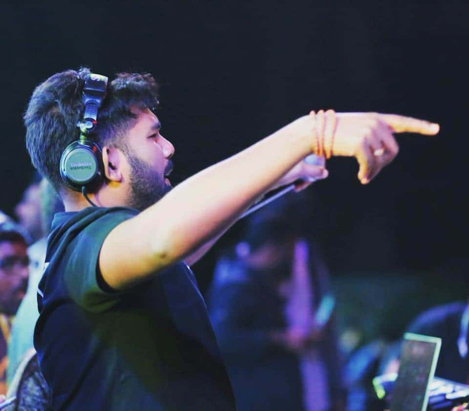 Wars Of DJs Night At Gillys 104 thumb 4