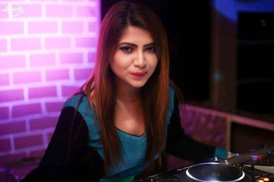 Saturday The Catchup Affair Ft DJ Esha thumb 3