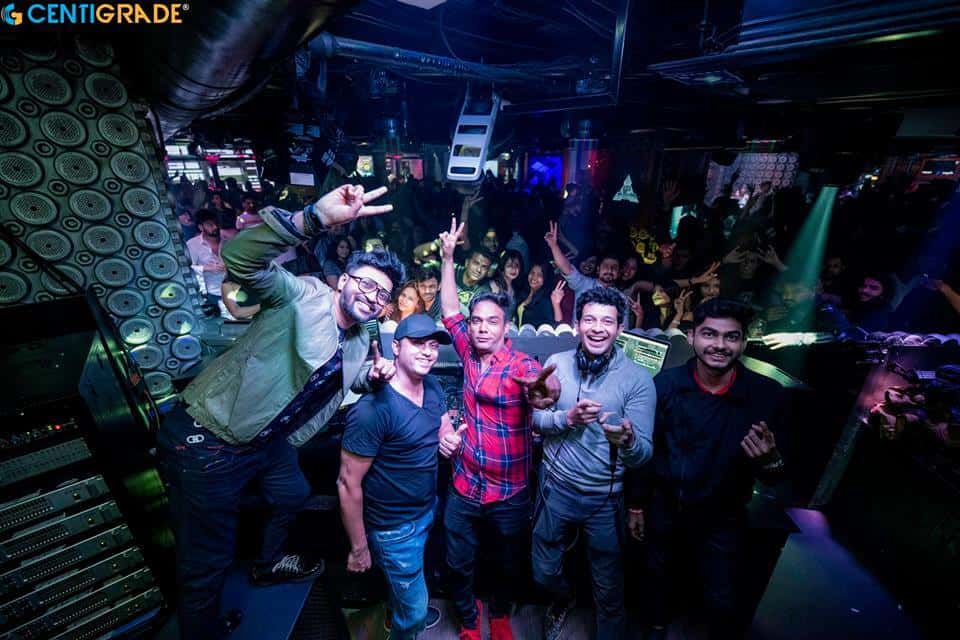 Saturday Mirchi Night | Gillys 104 thumb 3