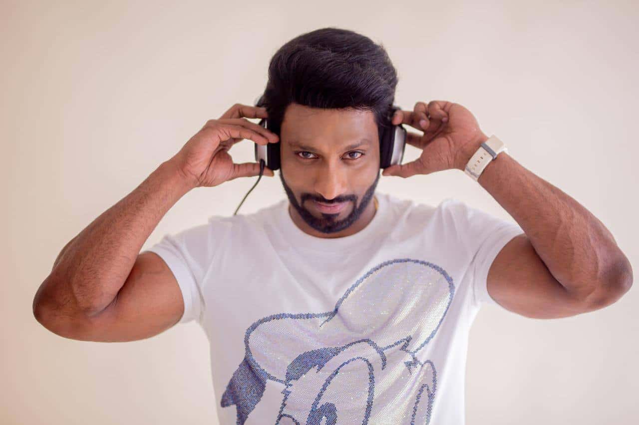 Big Saturday Bollywood Night | Sounds & Spirits thumb 2