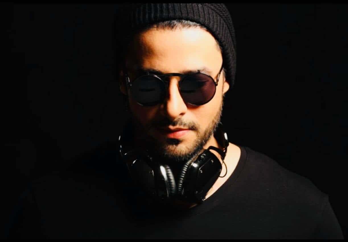 Saturday Bollywood Dance Music ft. Zulfi Syed thumb 4