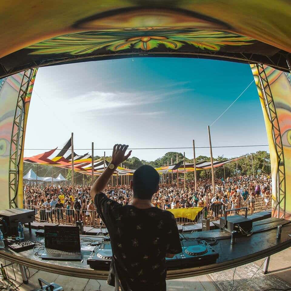 Porat + Novlik in Bangalore thumb 3