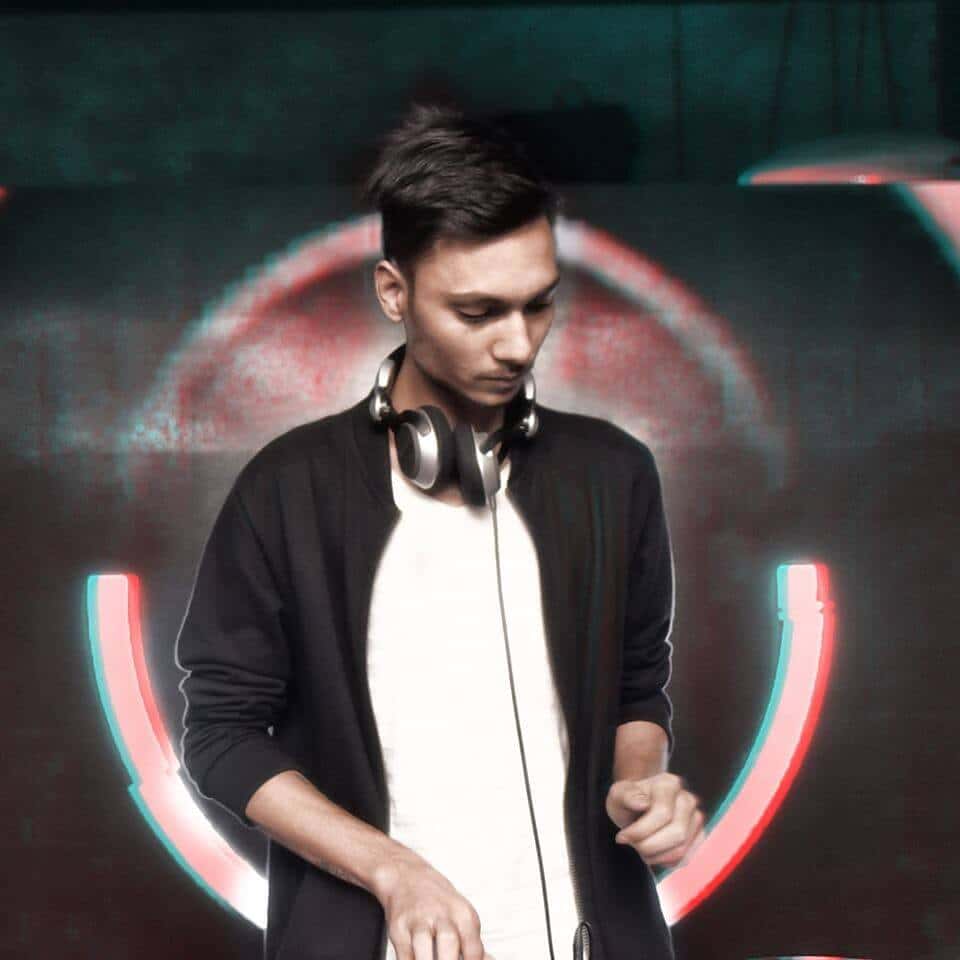 UB City Rooftop Experience thumb 2