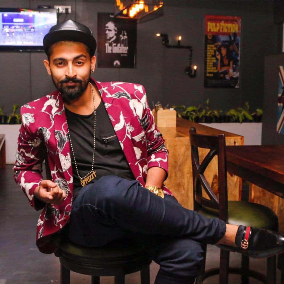 Sunday Storm thumb 4