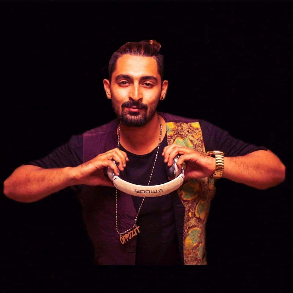 Sunday Storm thumb 3