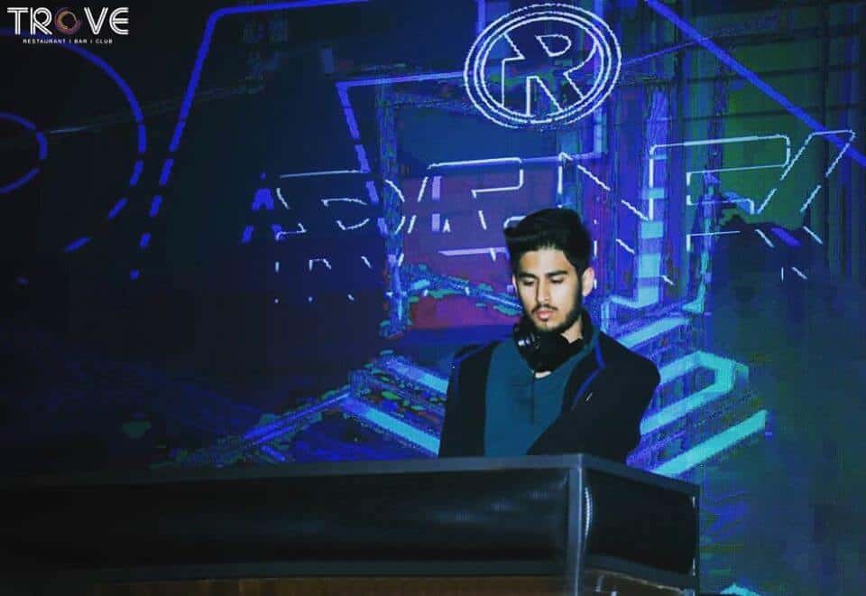 The Mantra Edit thumb 2