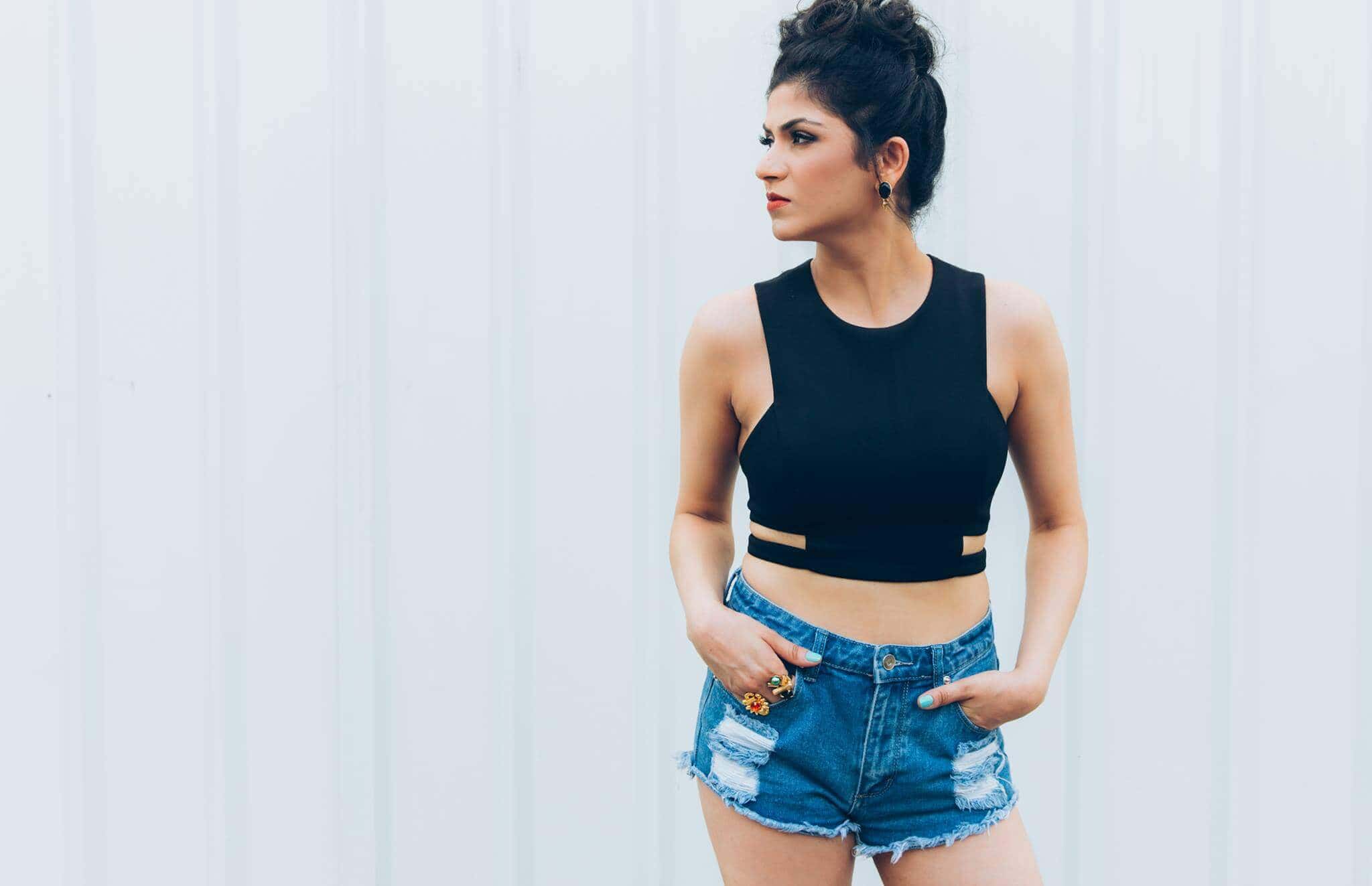 Avantika Live thumb 3