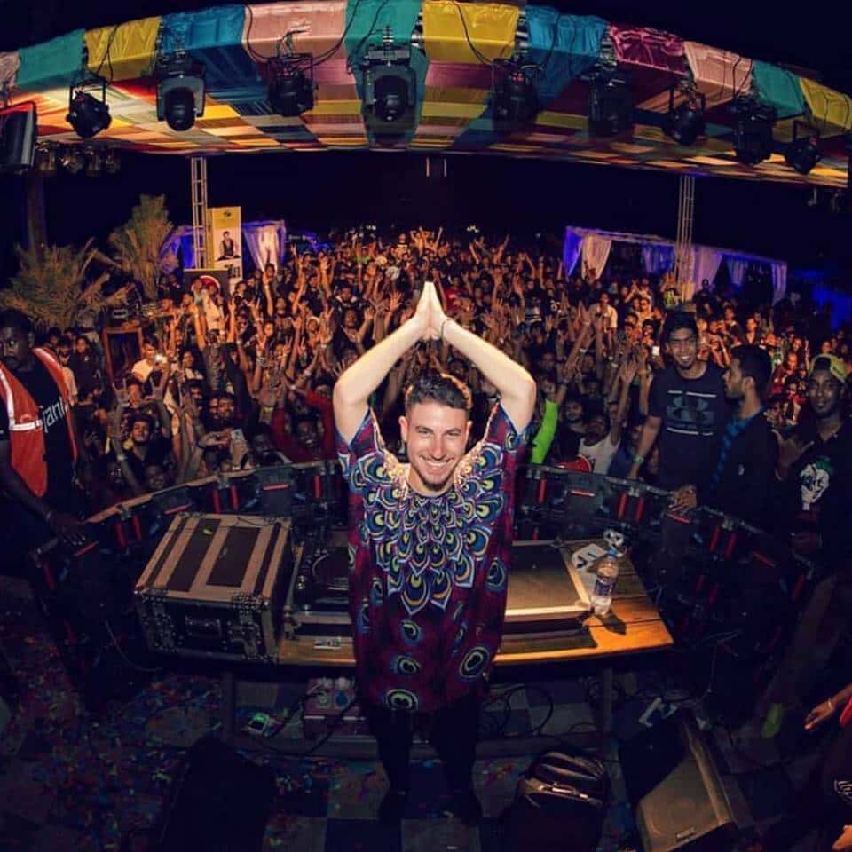 Sajanka Live At Sunburn Superclub. thumb 3