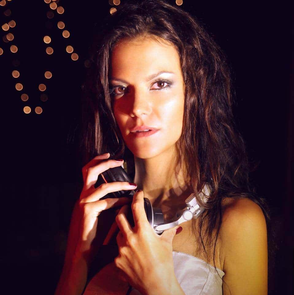 Lost In DIkkapaal Paradise thumb 2