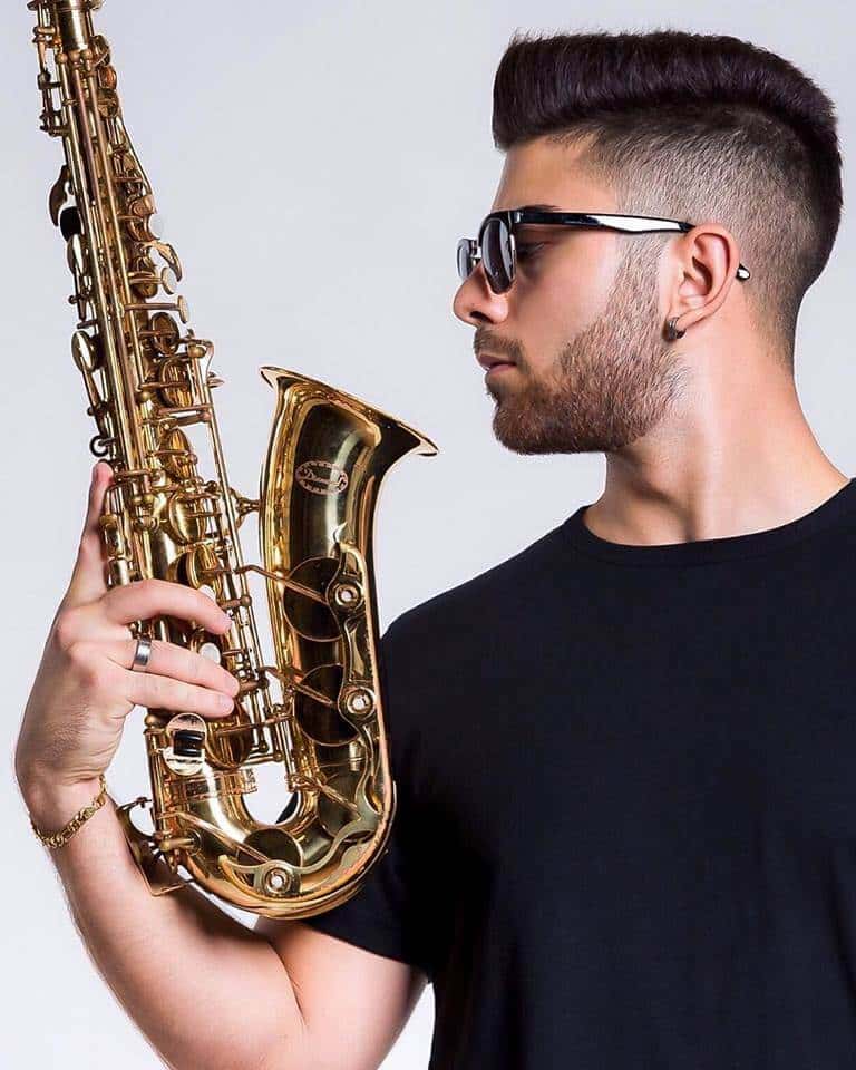 Sunday Eskpe ft. Lauren (Italy) thumb 4