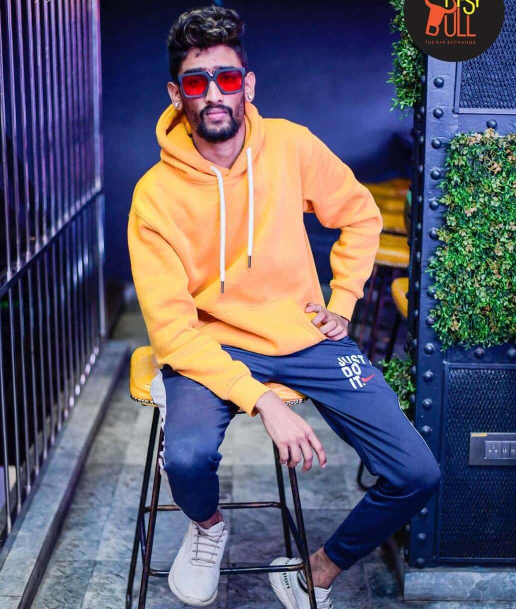 Bolly Shift Ladies Night thumb 2