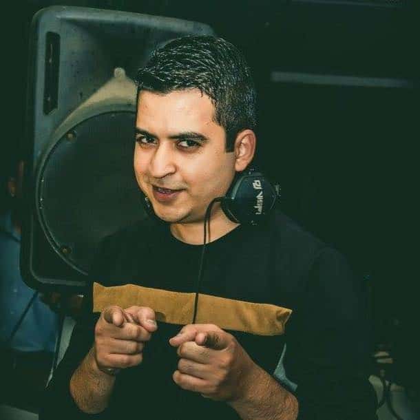 Big Bull Saturday | Neon Theme thumb 3