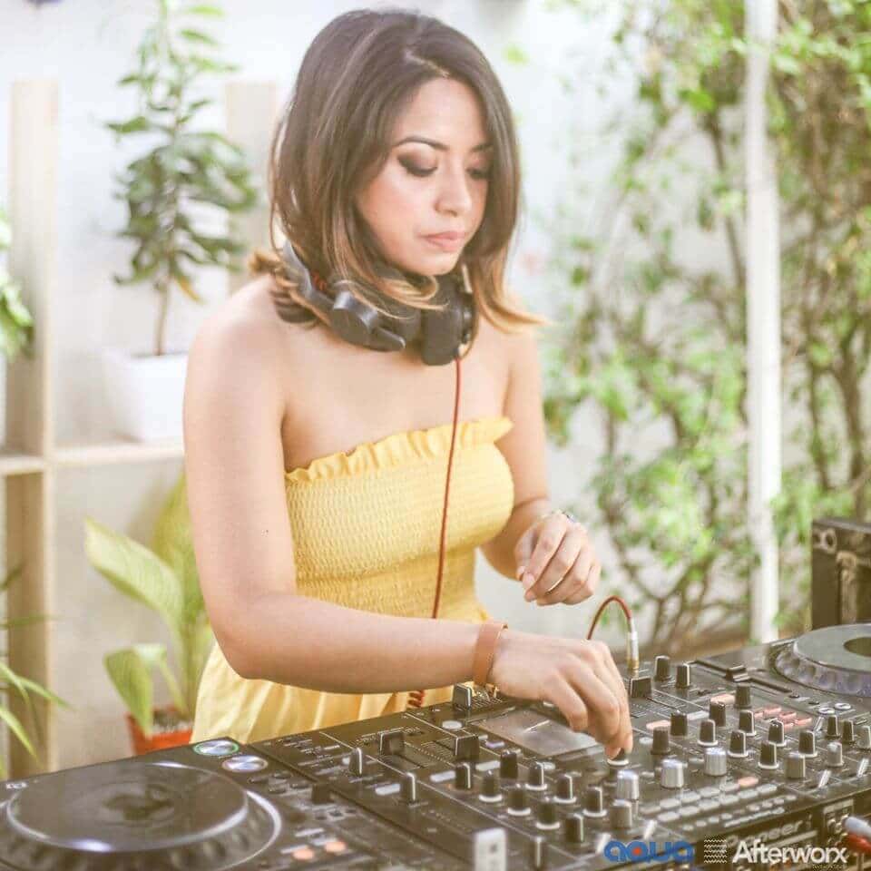 .Fri / Moses / Delika / Ajohn thumb 4