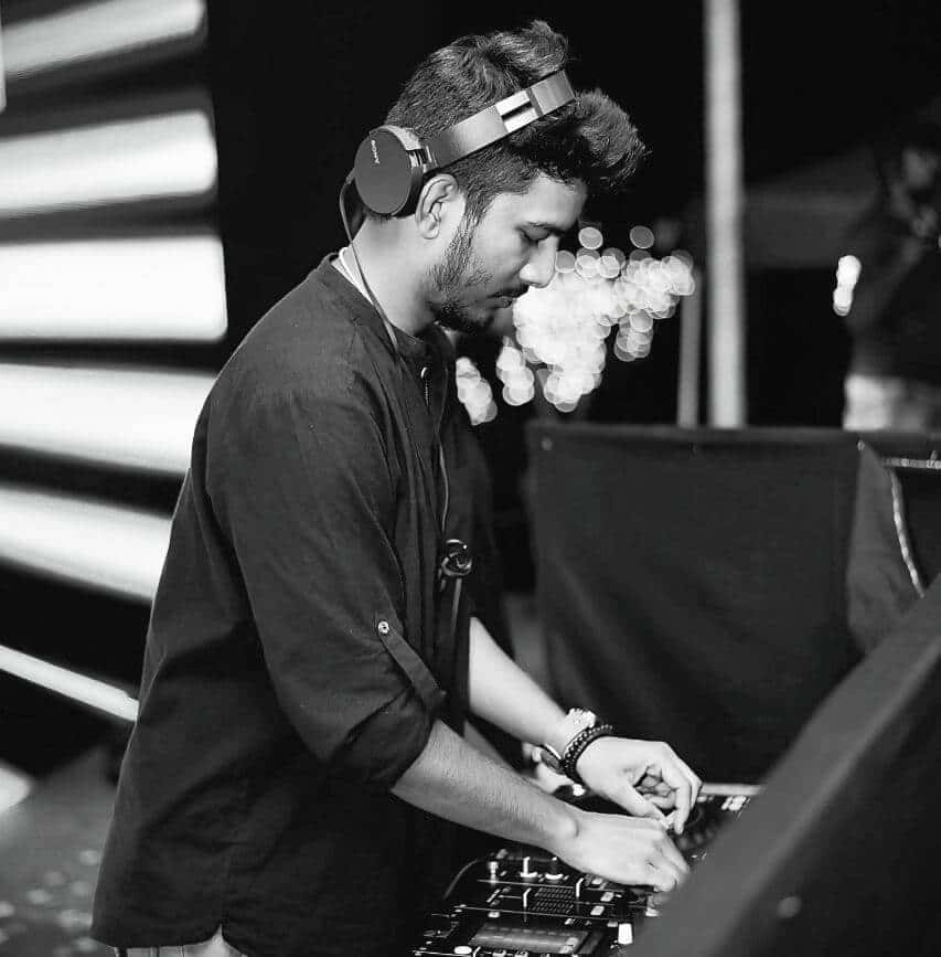 Saturday Blockbuster Night thumb 2