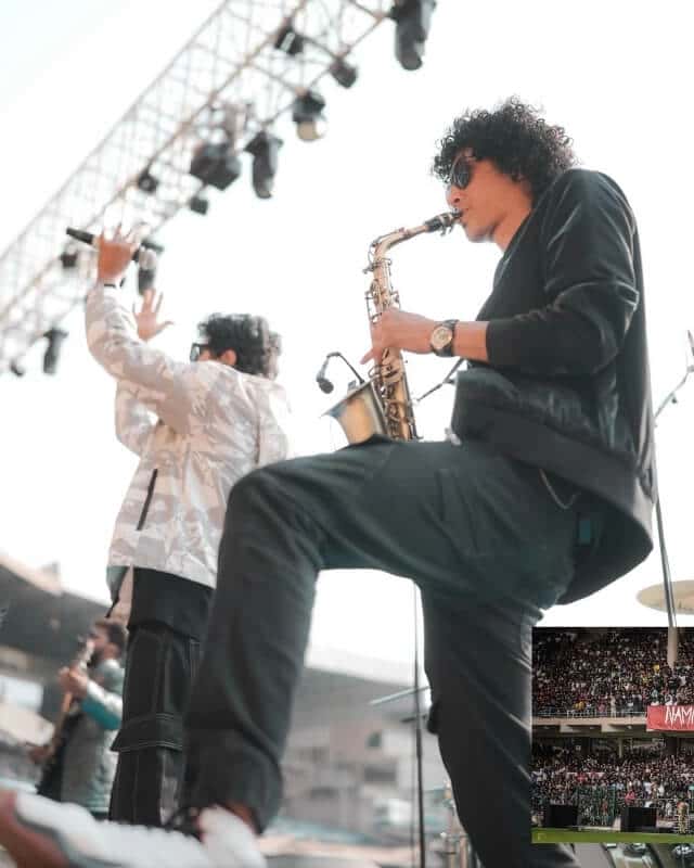 Live Performance By Band Barfi At Nysa Sky Bar  thumb 4