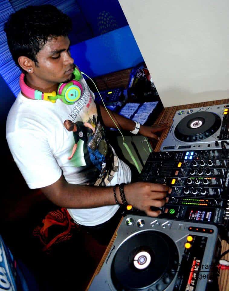 Thursday South Indian Music  thumb 3