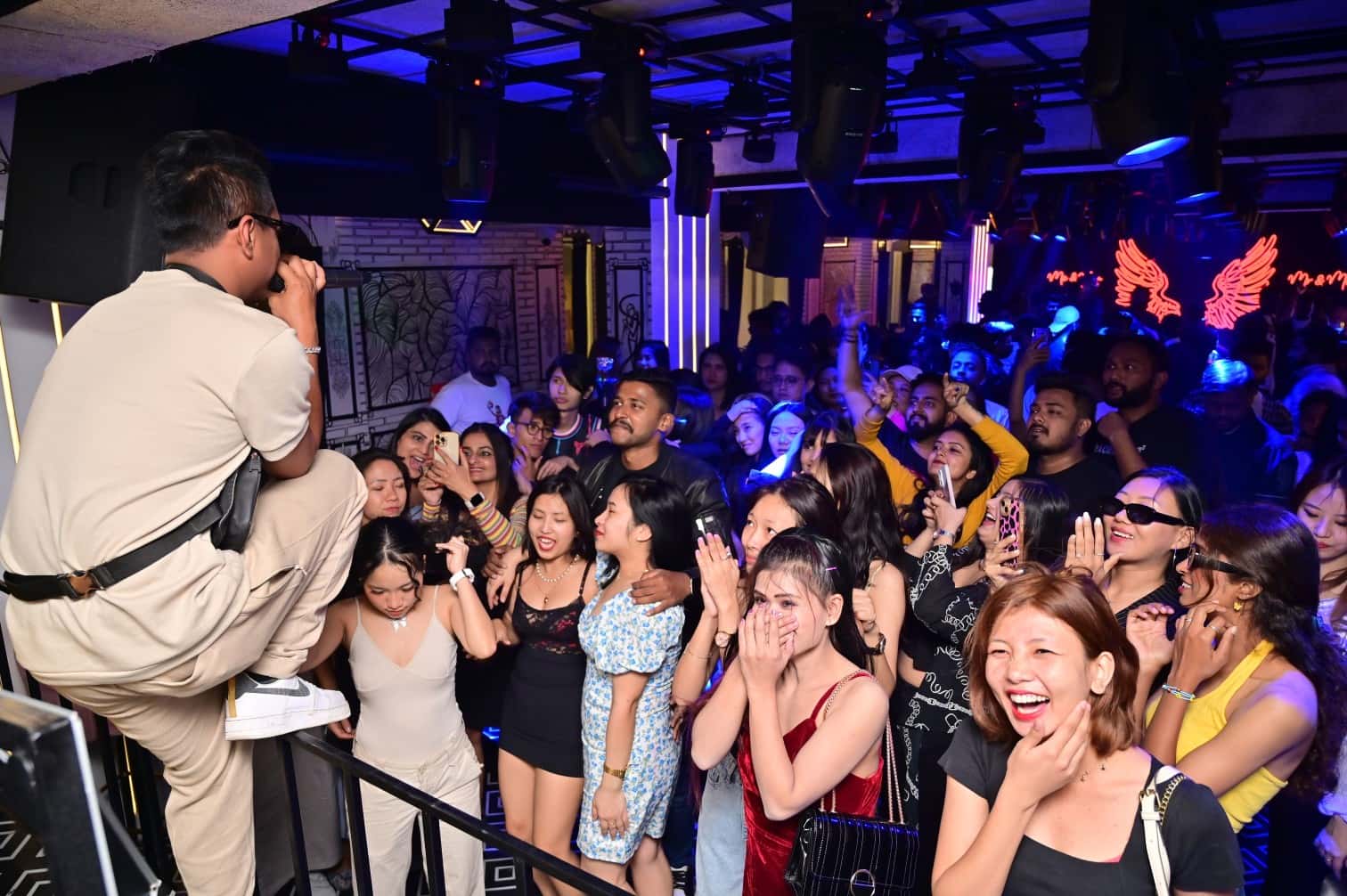 Sunday Mayhem | Live Music thumb 2