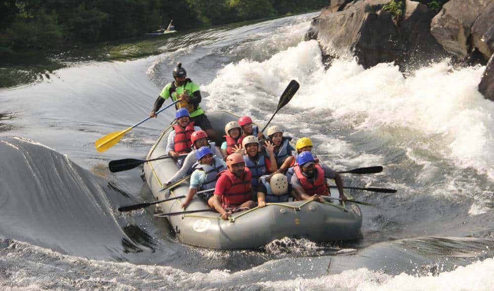 Dandeli White Water Rafting thumb 2