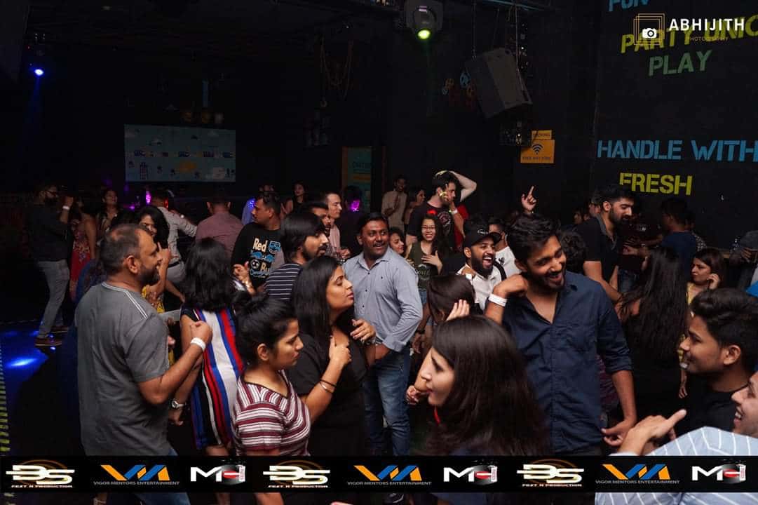 Apocalypse | Bollywood Concert | Dj Chirag (Dubai) | Sugar factory thumb 4