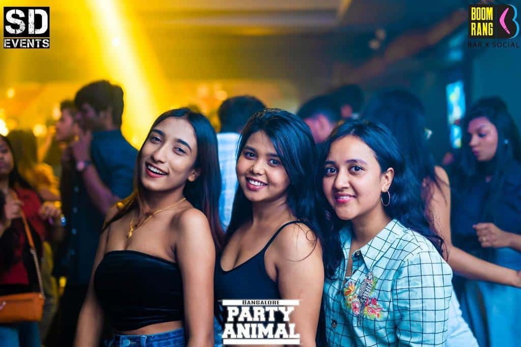 Thursday Let's Party At Boomrang thumb 2