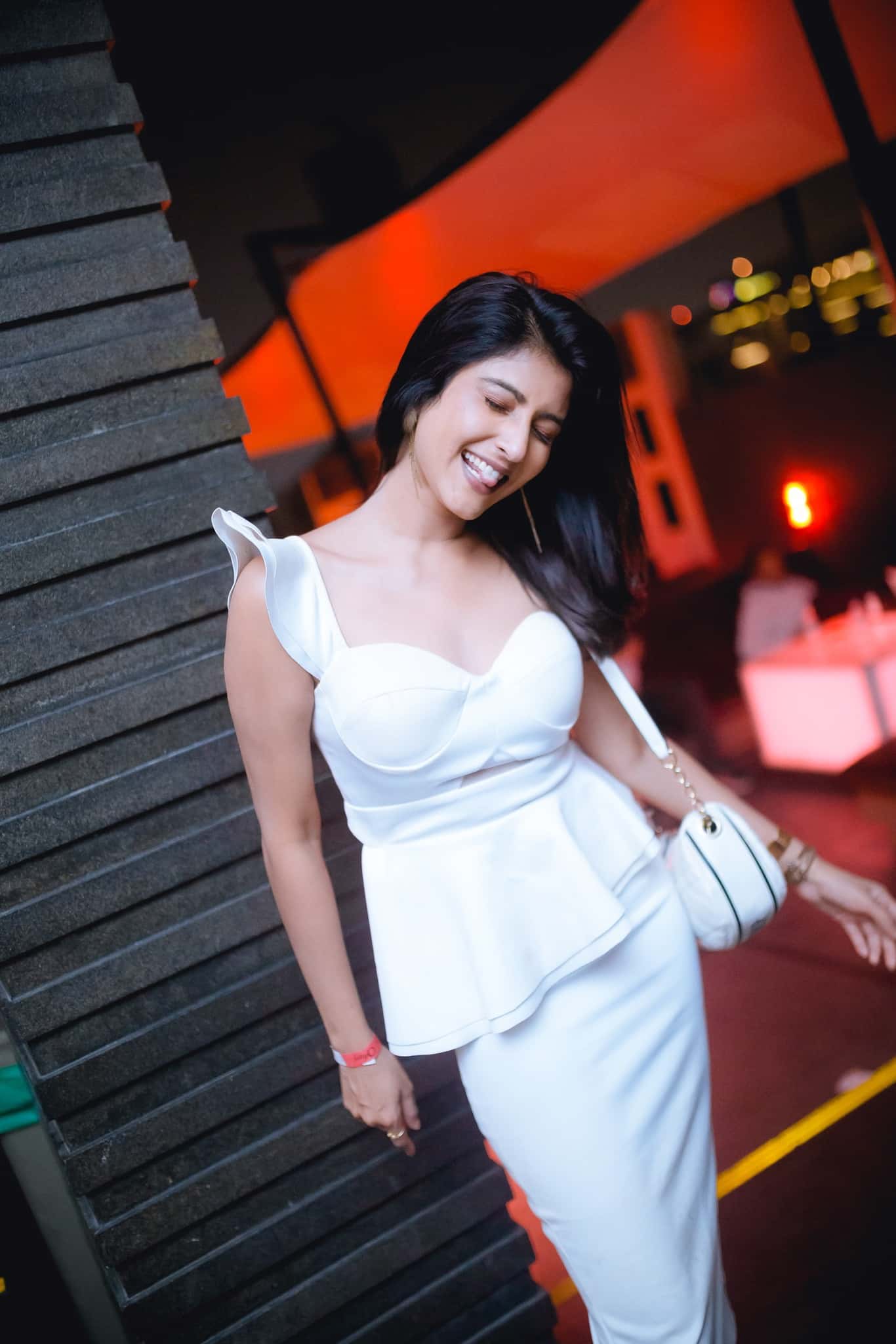 Regenesis | Kitty ko  thumb 3