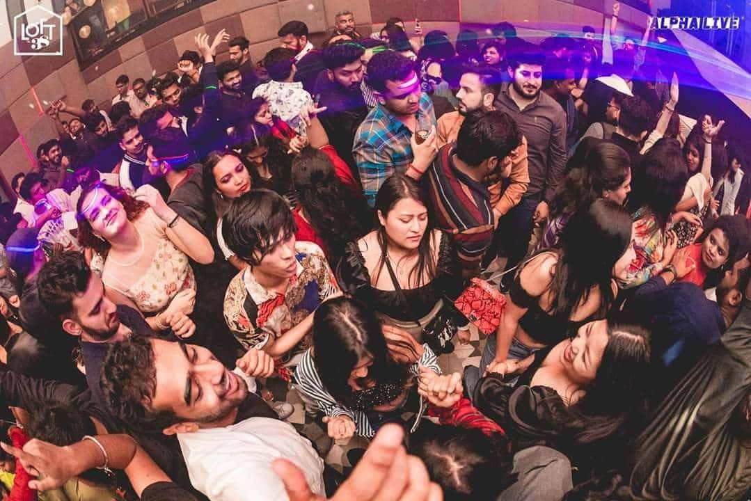 Saturday Madness At Loft thumb 4