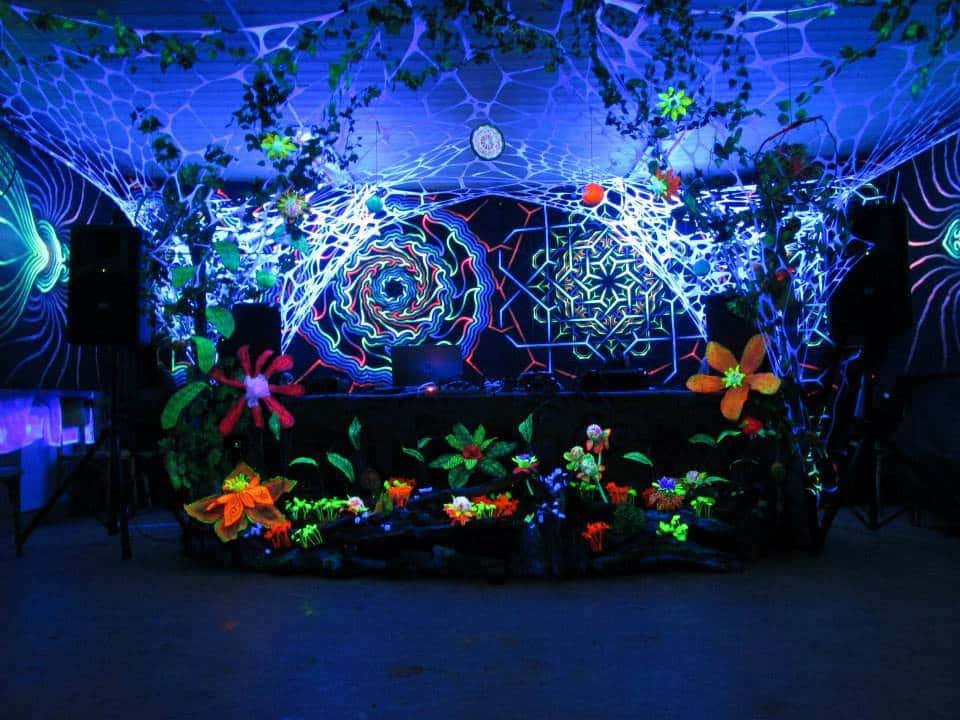 Decodelic - Psychedelic Theme Party thumb 4