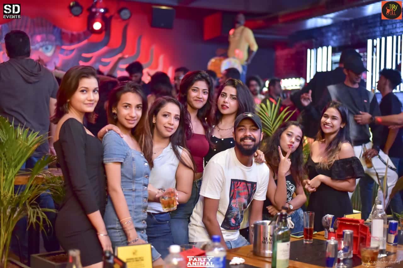 Thursday Let's Party at Tipsy Bull Koramangala thumb 4