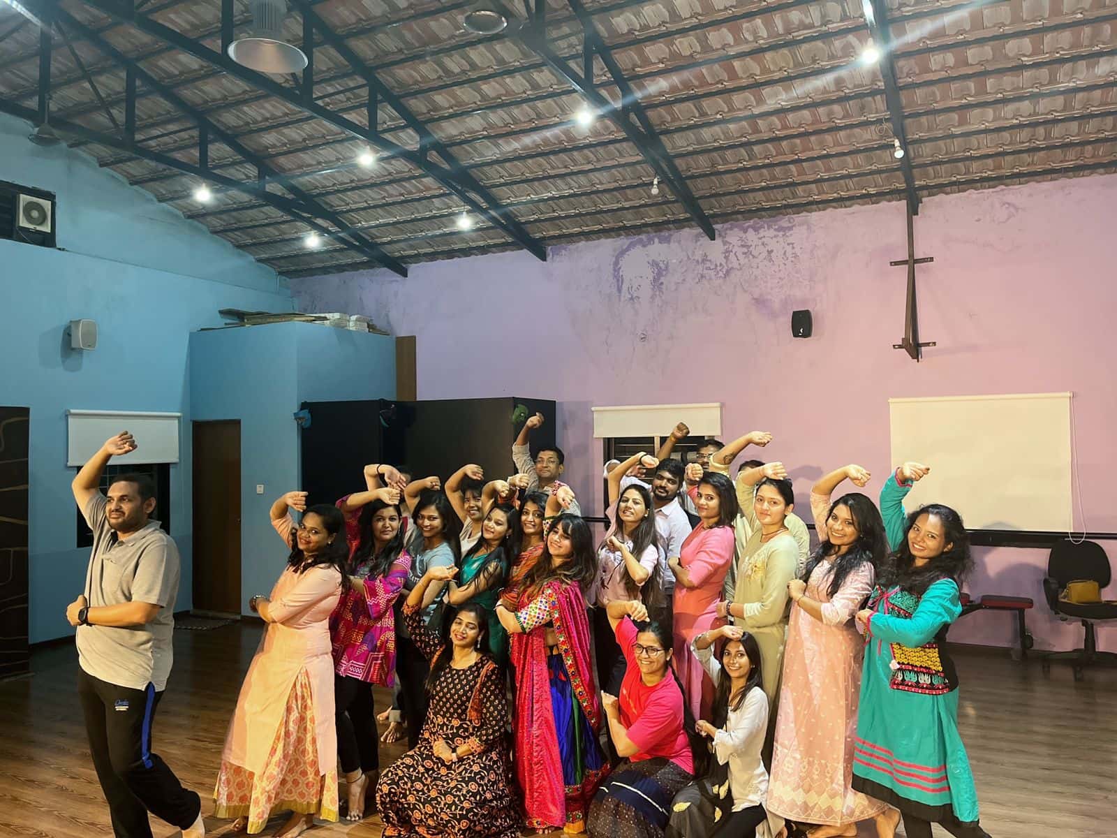 Garba Dance Workshops thumb 3