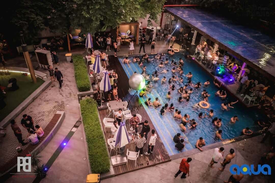 Bollysplash A Bollywood Music Extravaganza Pool Party  thumb 2