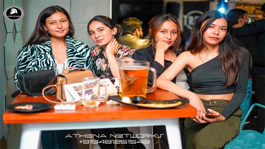 Cosmopolitan Night At Howard Jhonson thumb 2