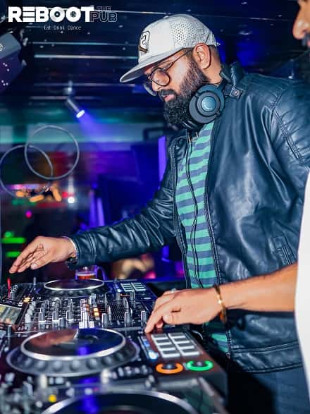 Friday Nacho Bollywood Night with DJ Avijit thumb 2