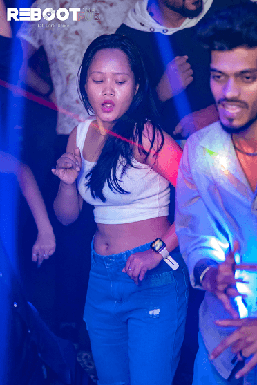 Hell On Heels thumb 2