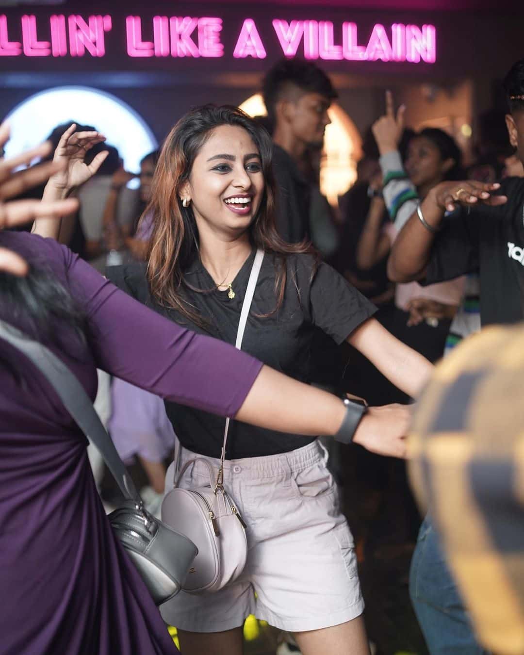 Saturday Night | Smooth Criminal thumb 3