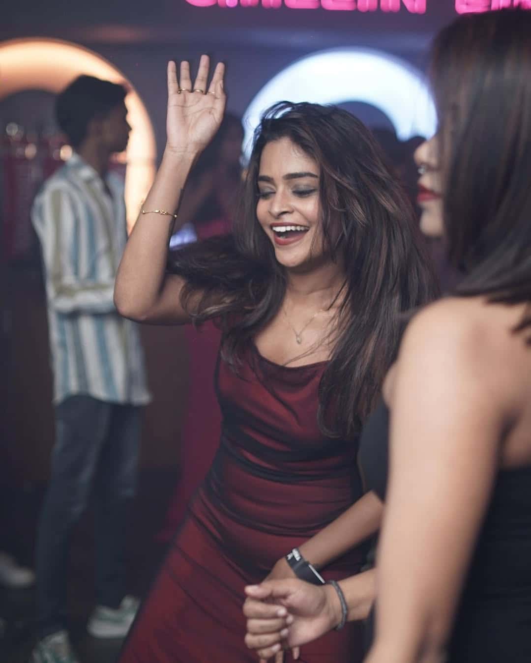 Saturday Night | Smooth Criminal thumb 2