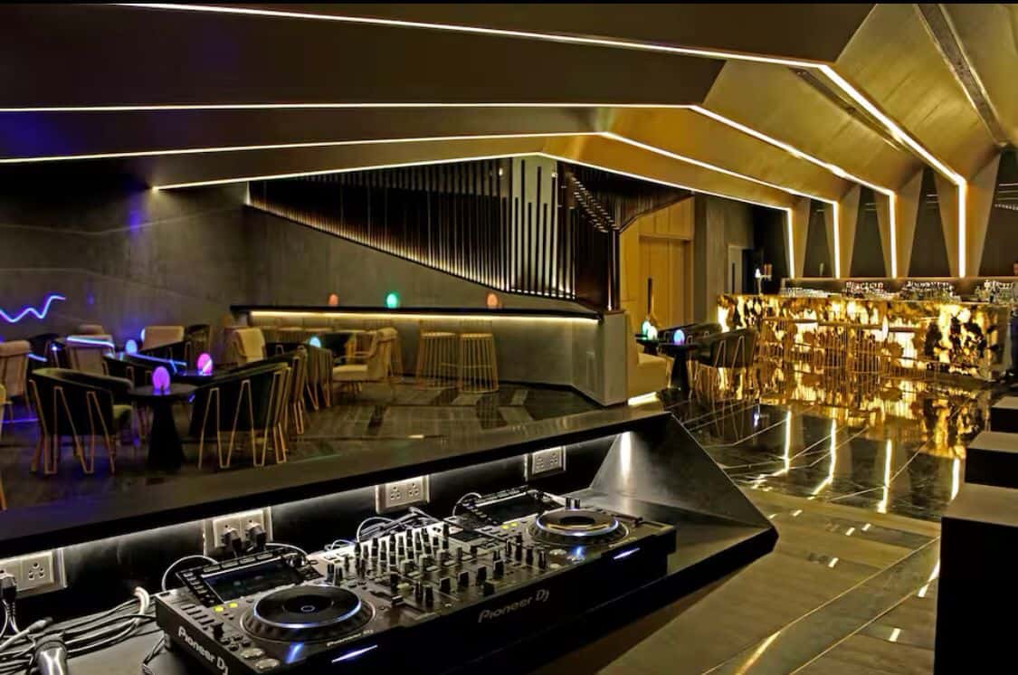 Marquis Corporate Night | Marquis thumb 4