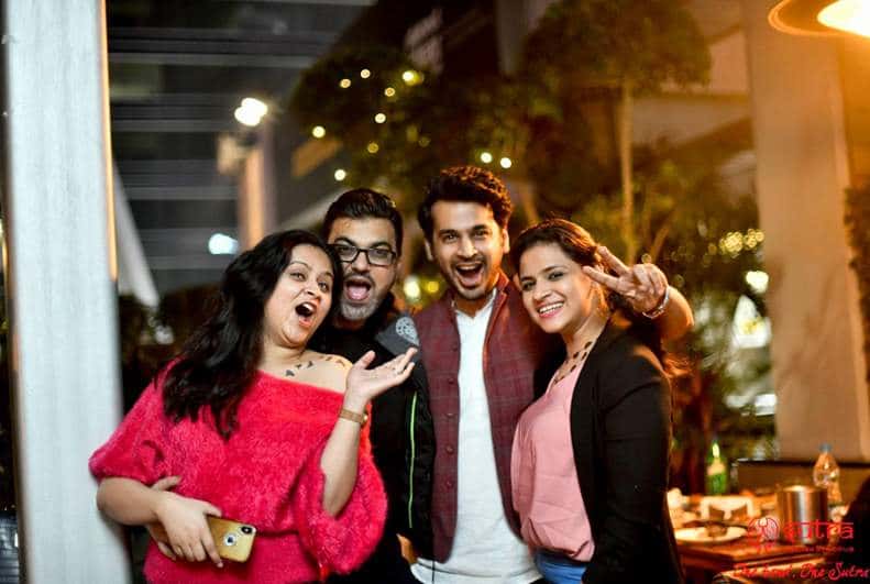 Valentine's Monday Night thumb 3