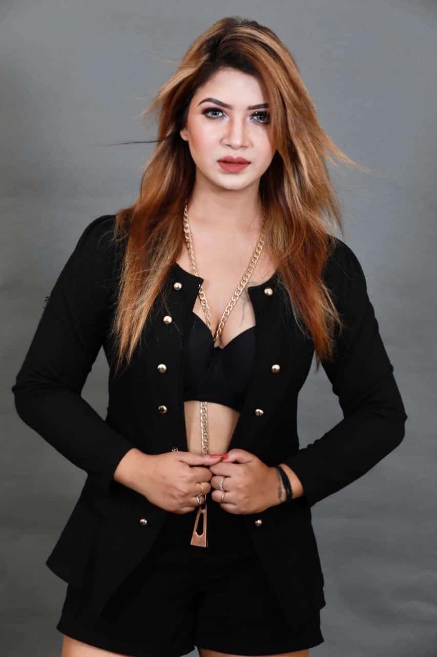 Indulge Saturday Club Nights Ft DJ Esha thumb 2