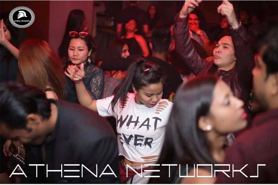 Valentines Sundowner thumb 4