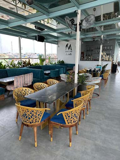 Queens Of The Night  thumb 4