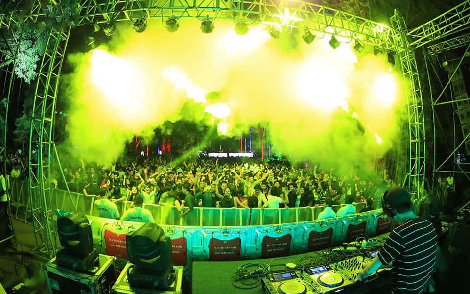 Kingfisher Octoberfest thumb 2