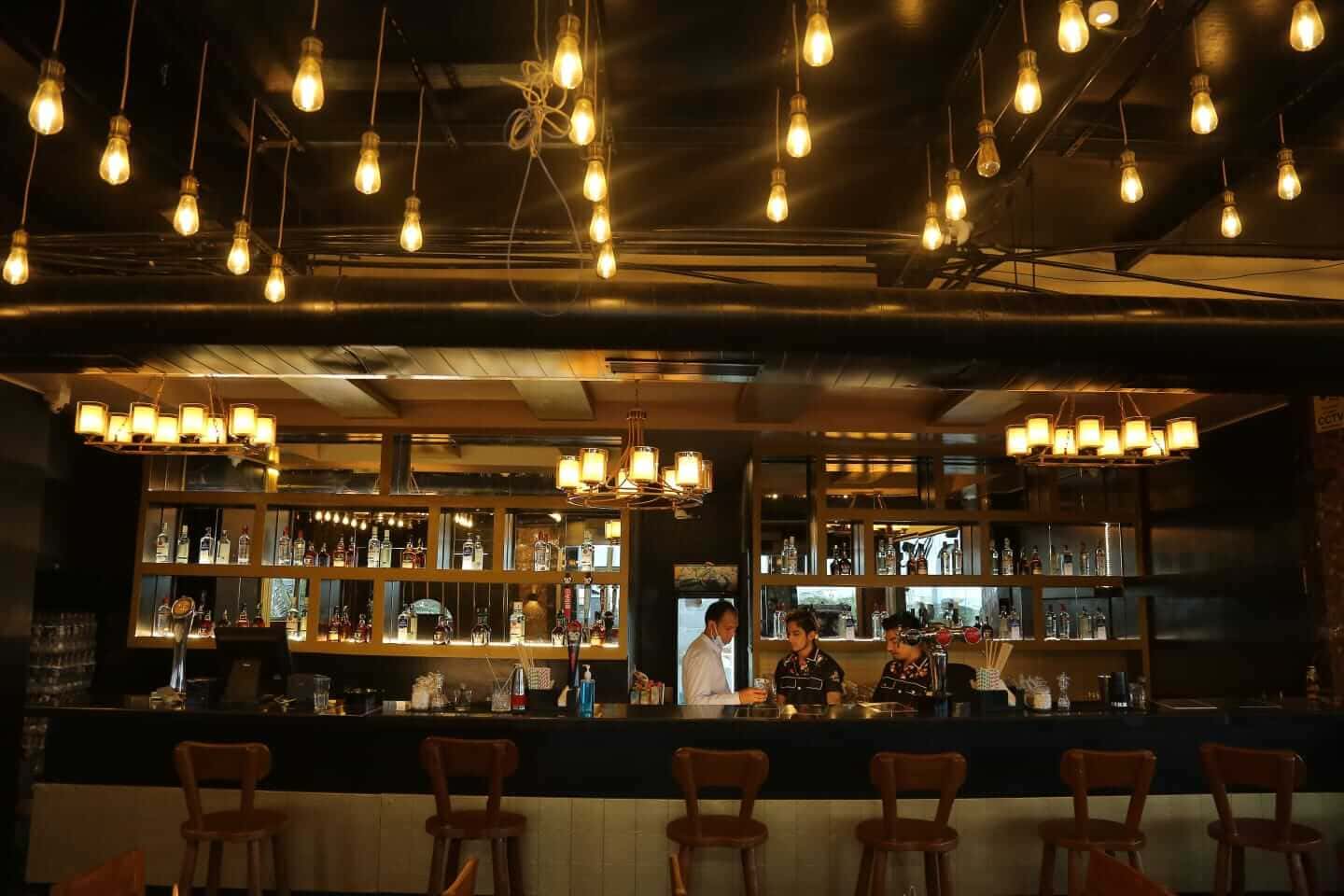 Thirsty Thursday At Amigoo Bistro Bar thumb 2