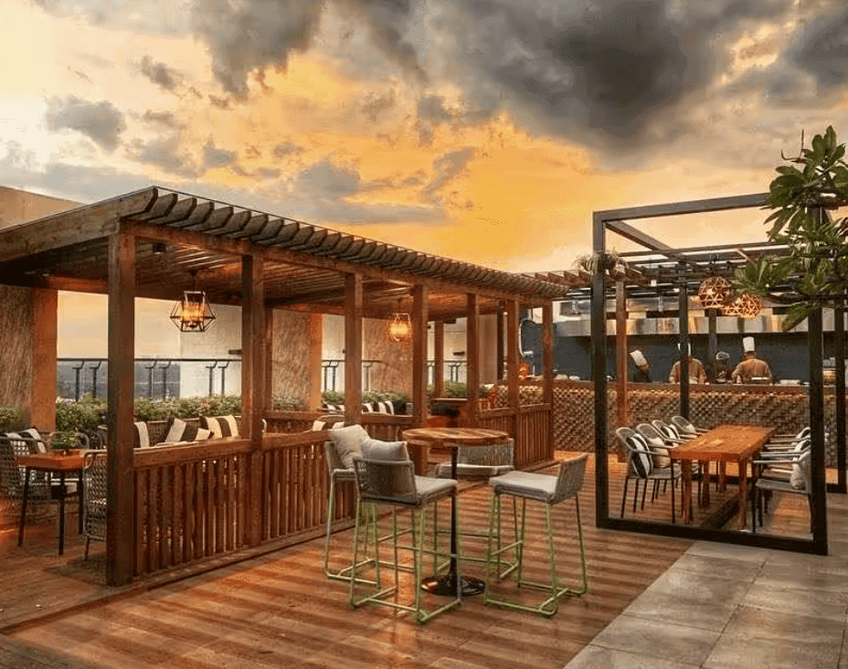 Sunday Pool Sundowner thumb 3