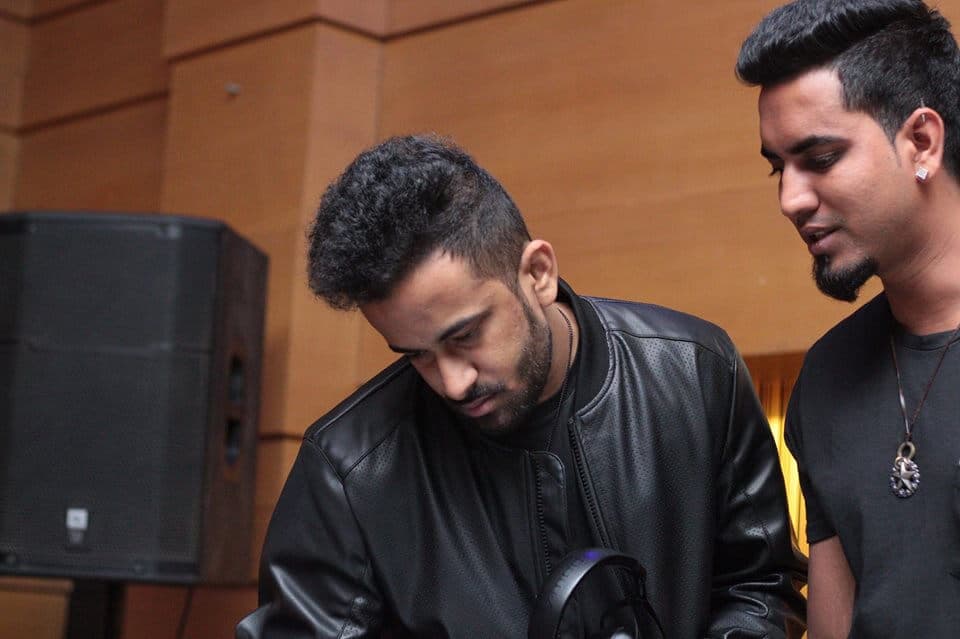 Artist: ElectroSmashers