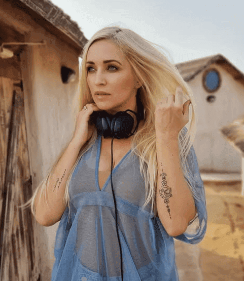 Artist: Sabrina Terence