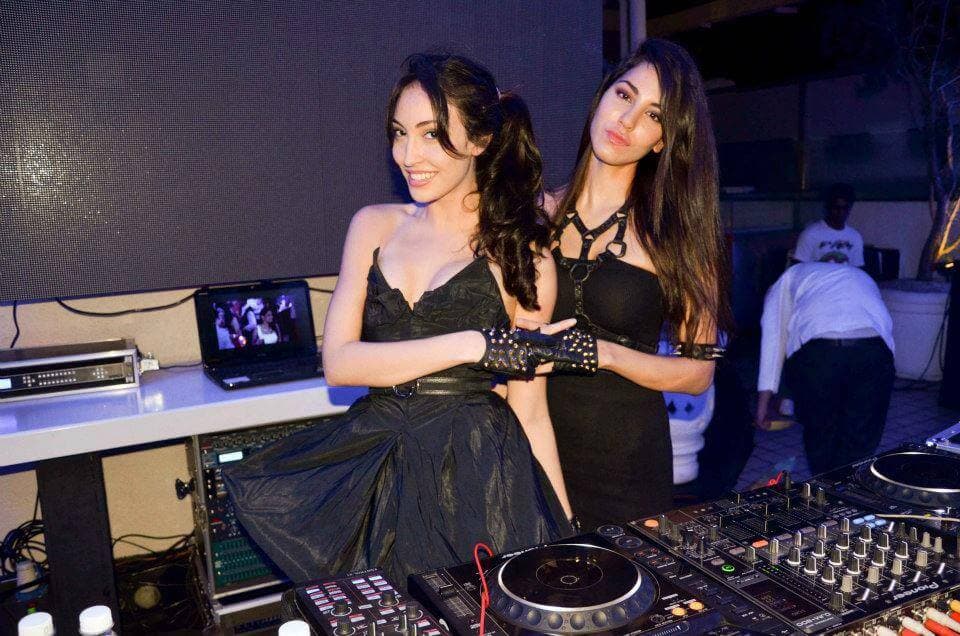 Artist: DJ Nina & Malika