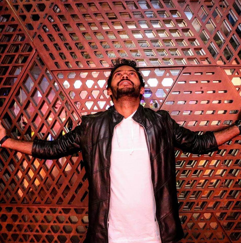 Artist: James Mitthal